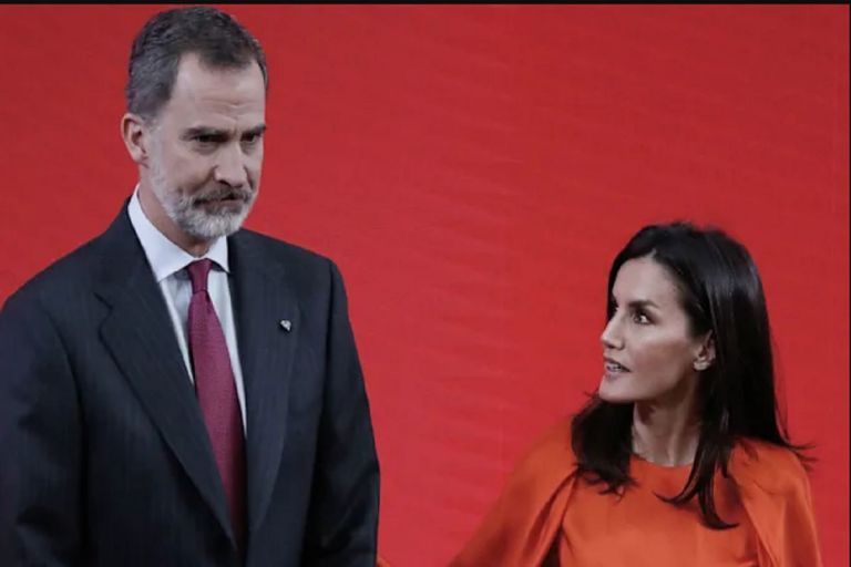 Esta Es La Frase Con La Que La Reina Letizia Manda Callar Al Rey Felipe