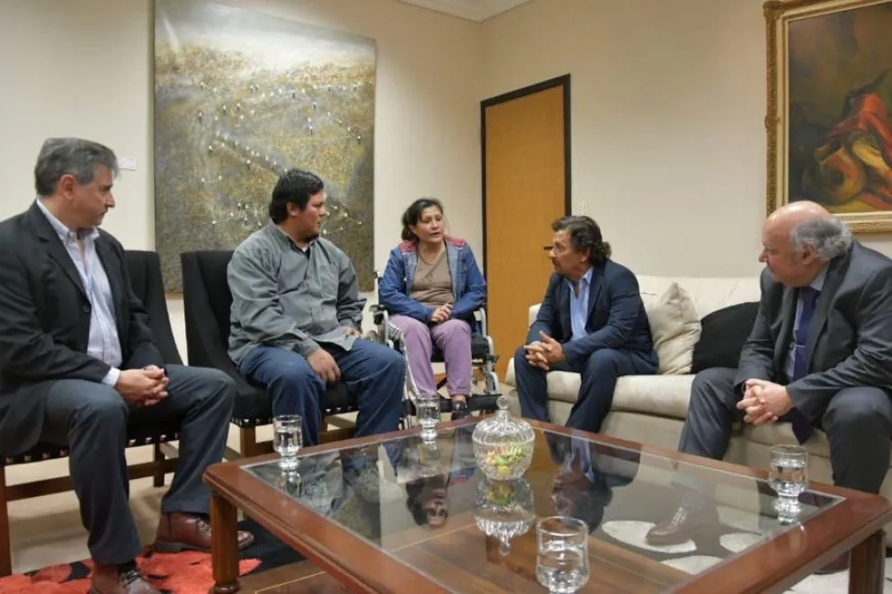 Gustavo Sáenz resolvió el pago de la recompensa a la familia que encontró los restos de Gala Cancinos