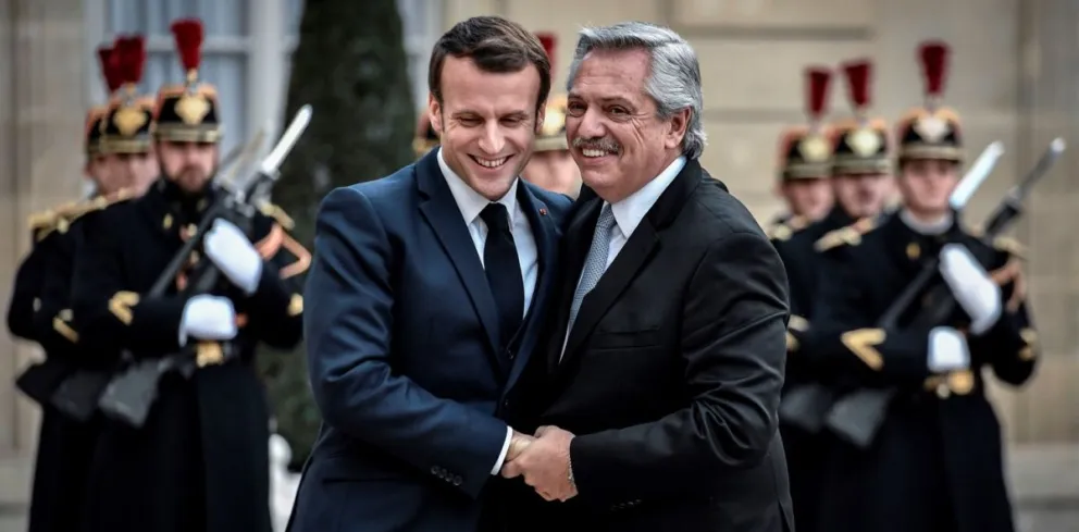 Alberto Fernández compartió una cena con Emmanuel Macron