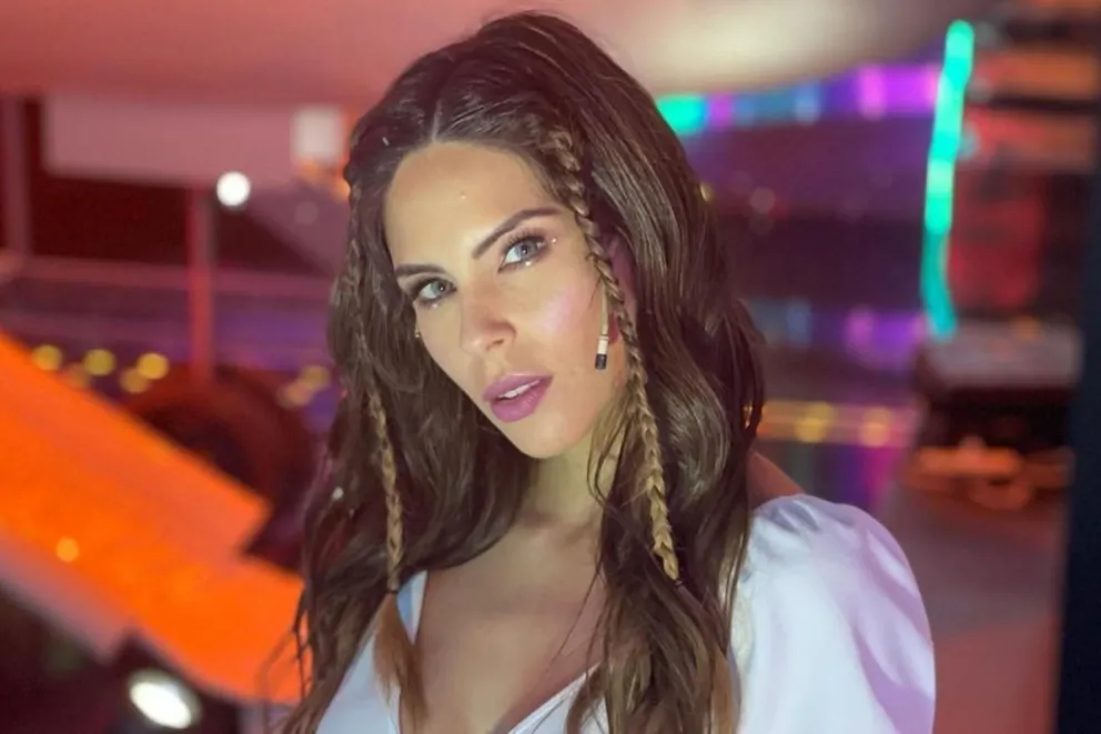 La osada foto de Barby Franco con su pancita de embarazada