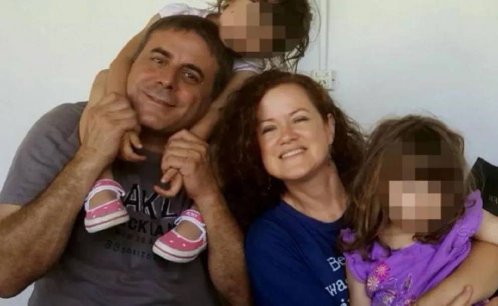 Indignación: juez otorga domiciliaria a uno de los hermanos Saavedra en el caso de Jimena Salas