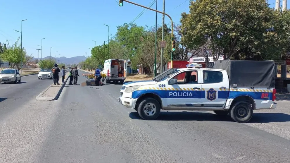 Accidente fatal: vehículo embistió a una motociclista y se dio a la fuga