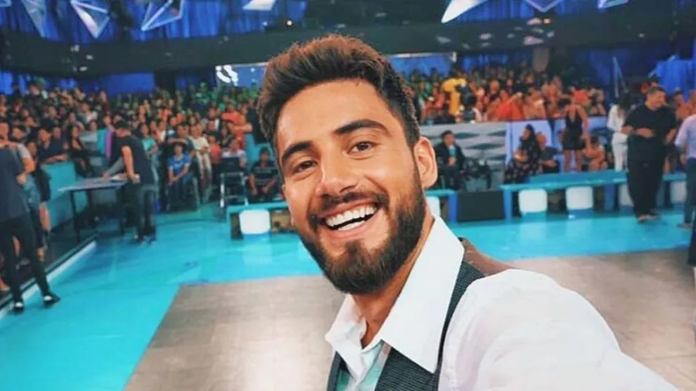 Nico Occhiato anuncia una triste noticia a sus fans 