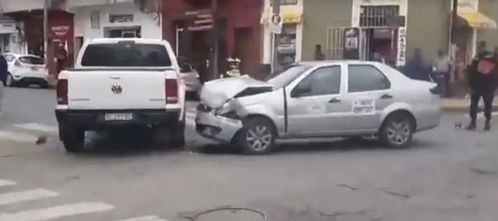 Importante accidente en pleno centro salteño