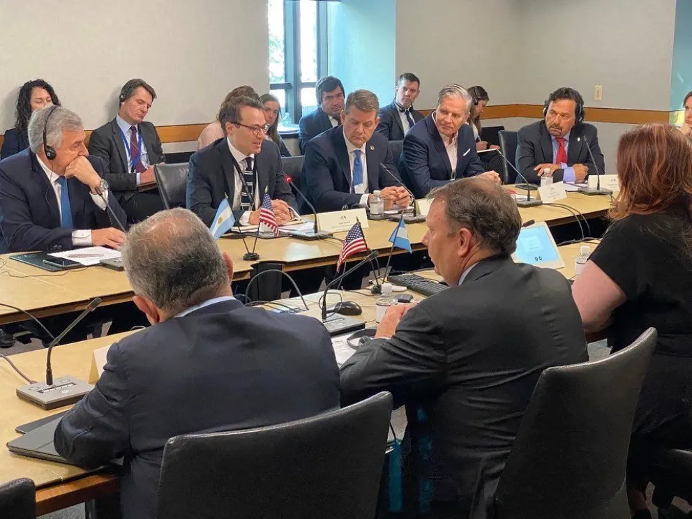 Reunión clave de Gustavo Sáenz en Washington con varias empresas de peso internacional