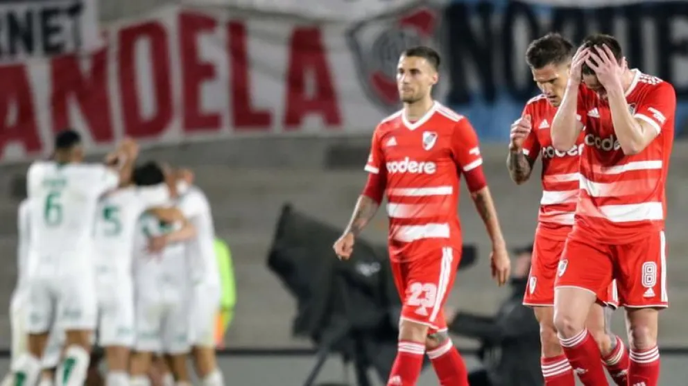 Dura derrota de River contra Banfield