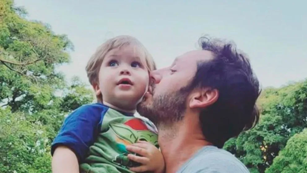 Benjamín Vicuña reveló la nueva imagen de Amancio, su menor hijo