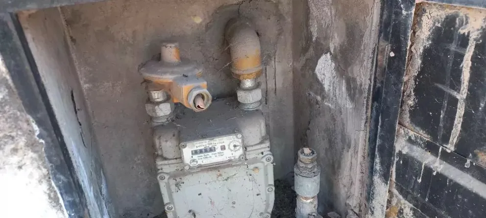 Se robaron el caño de gas de un colegio, GASNOR dice que no tiene respuestos
