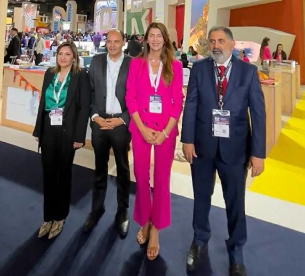 Bettina Romero participó de la Feria Internacional de Turismo y firmó un importante acuerdo
