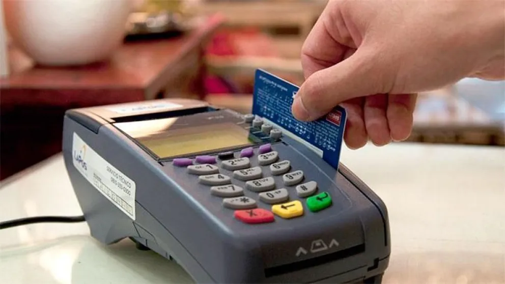 Ahora 12: se incrementaron las tasas de interés para abonar con tarjeta de crédito