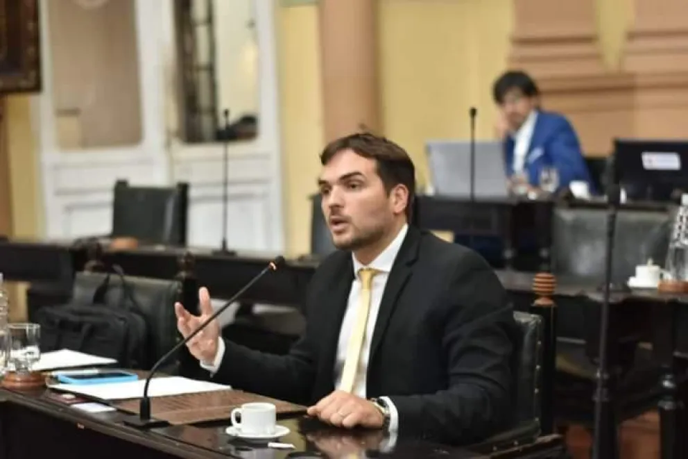 Las fuertes críticas del senador Juan Cruz Curá al ministro de Salud de la Provincia