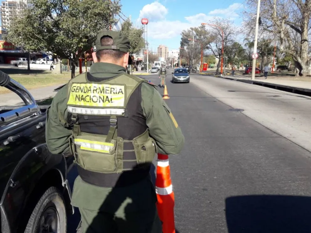 Llevaban cocaína dentro de un vehículo, pero no lograron esquivar a Gendarmería Nacional