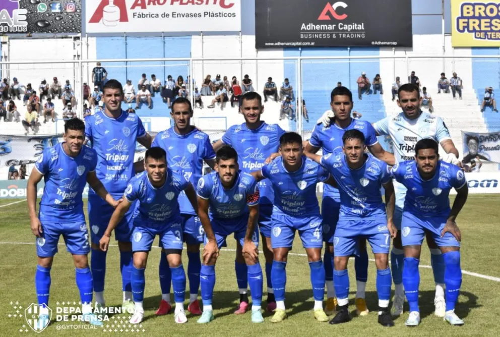 Gimnasia y Tiro empató ante Racing de Córdoba, el puntero de la Zona Norte