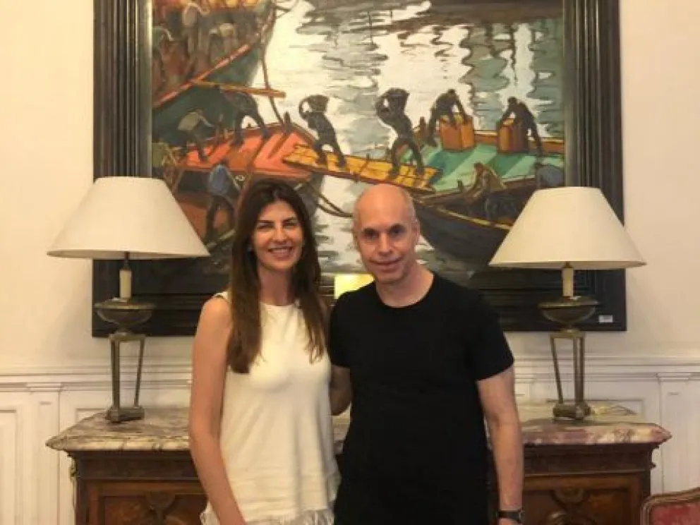 Bettina Romero junto a Rodríguez Larreta en la "Cumbre Mundial de Alcaldes"