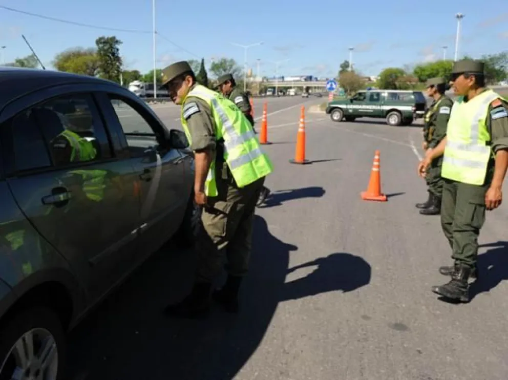 Insólito: hallaron más de 10 kilos de cocaína en el tubo de gas de un vehículo