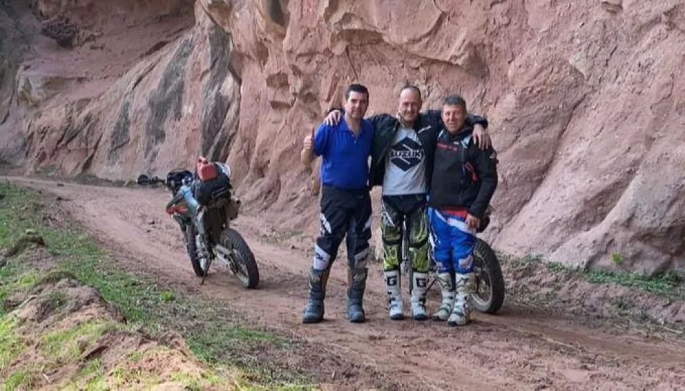 Finalmente encontraron a los enduristas extraviados en los cerros La Viña