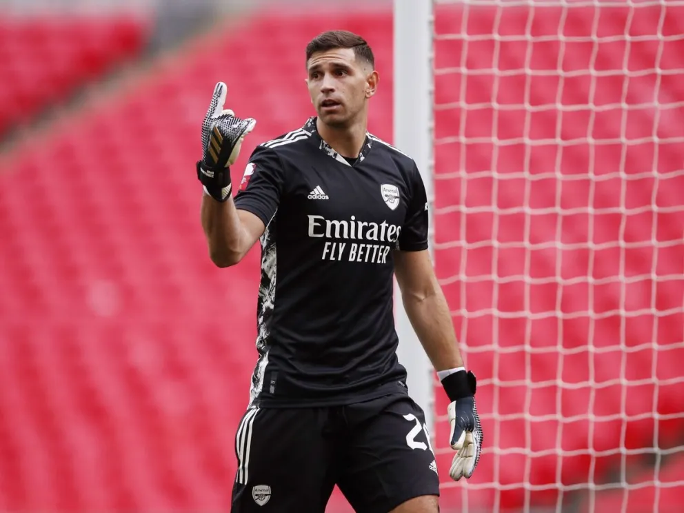 Por este motivo Dibu Martínez preocupó a Scaloni a semanas del Mundial de Qatar