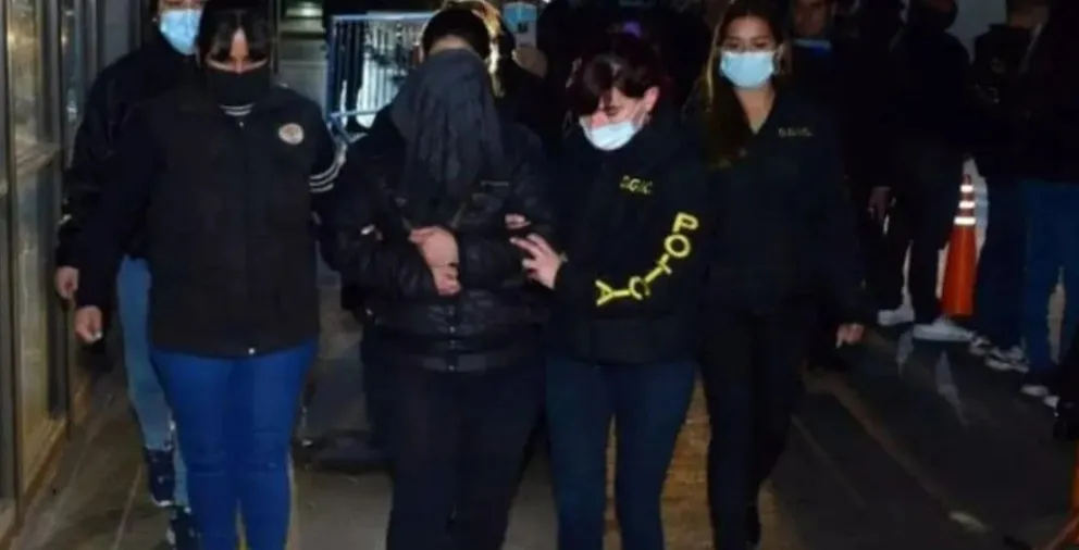 Las perturbantes pruebas que complican a la asesina de bebés