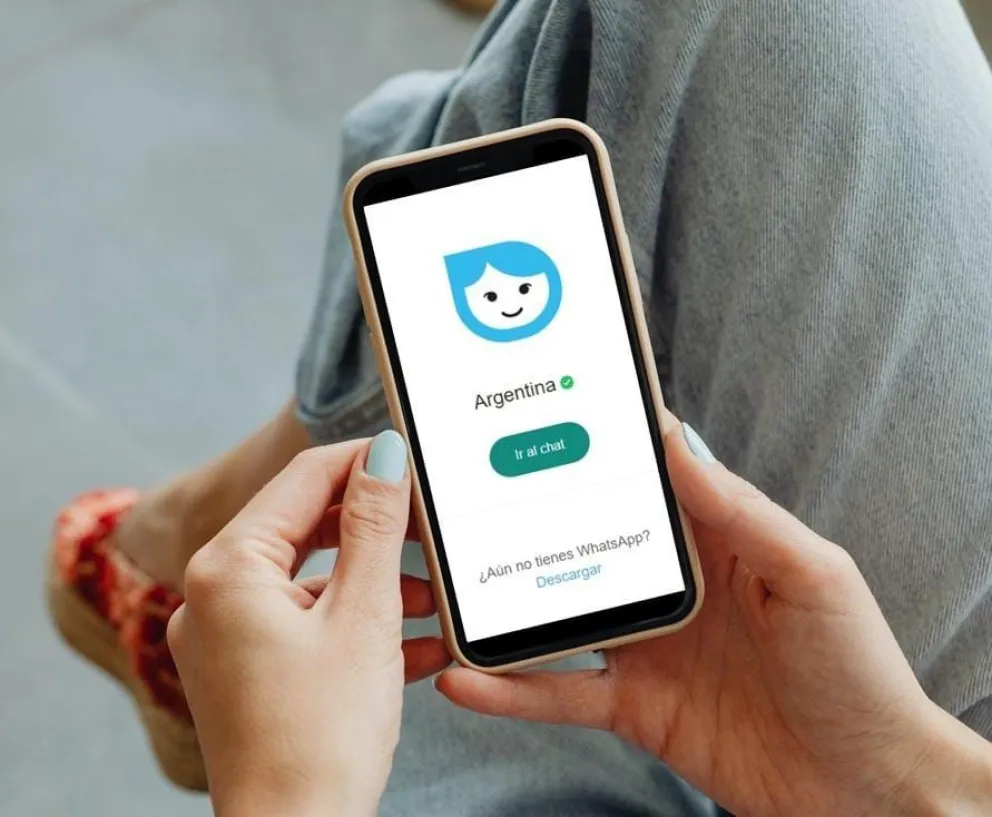 "Tina" la nueva asistente de WhatsApp, es el nuevo bot del Gobierno Nacional