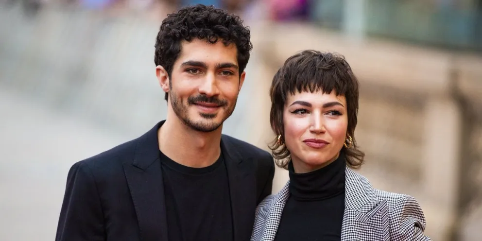 Úrsula Corberó compartió las fotos más románticas con su novio Chino Darín