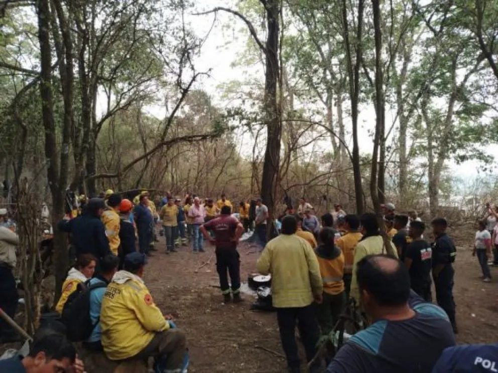 La ayuda está en camino camino: 50 brigadistas más estarán arribando al territorio