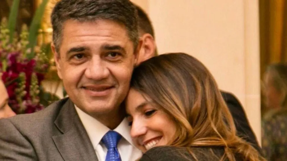 Así de romántica fue la ceremonia de María Belén Ludueña y Jorge Macri