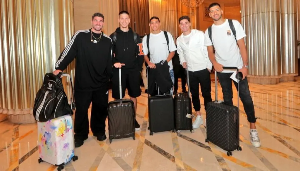 A seis días del Mundial, más jugadores van llegando para ponerse a las órdenes de Lionel Scaloni