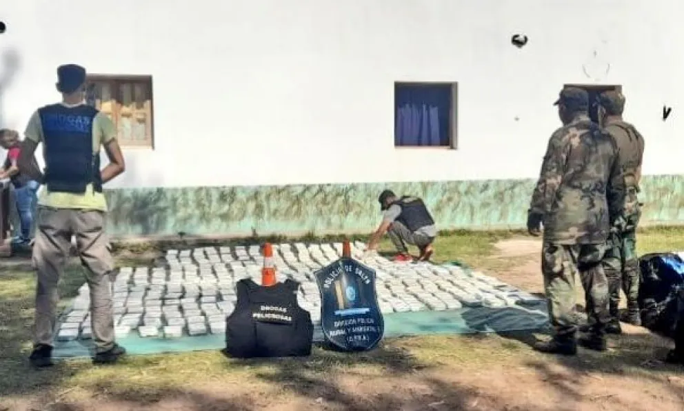 Tras pedir el desalojo de la Policía Rural, el intendente de El Quebrachal decidió poner paños fríos