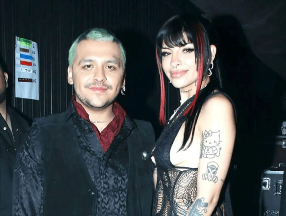 Cazzu se atrevió a hacer lo que Belinda nunca hizo en un concierto de Christian Nodal
