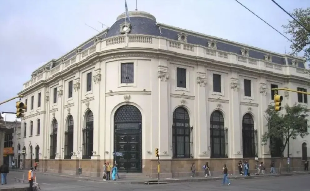 Bancarios salteños indignados con la postura de la asociación bancaria