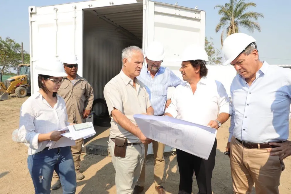 Pablo González recorrió trabajos en ejecución junto a Gustavo Sáenz y le informó sobre las obras que se necesitan en la ciudad de Orán