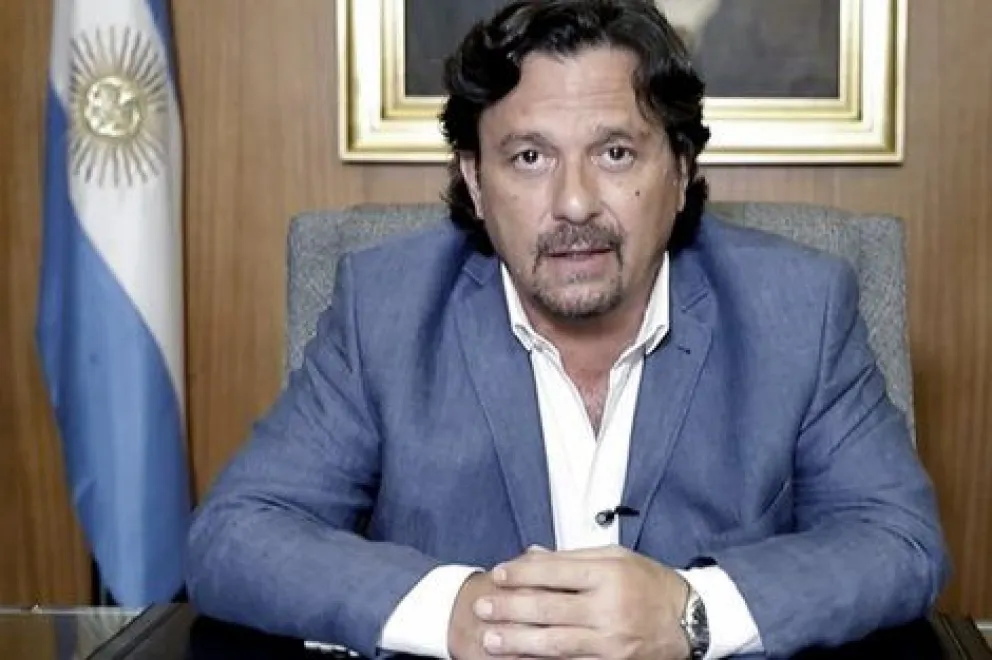 Gustavo Sáenz se pronunció acerca de los bonos de fin de año para los trabajadores estatales