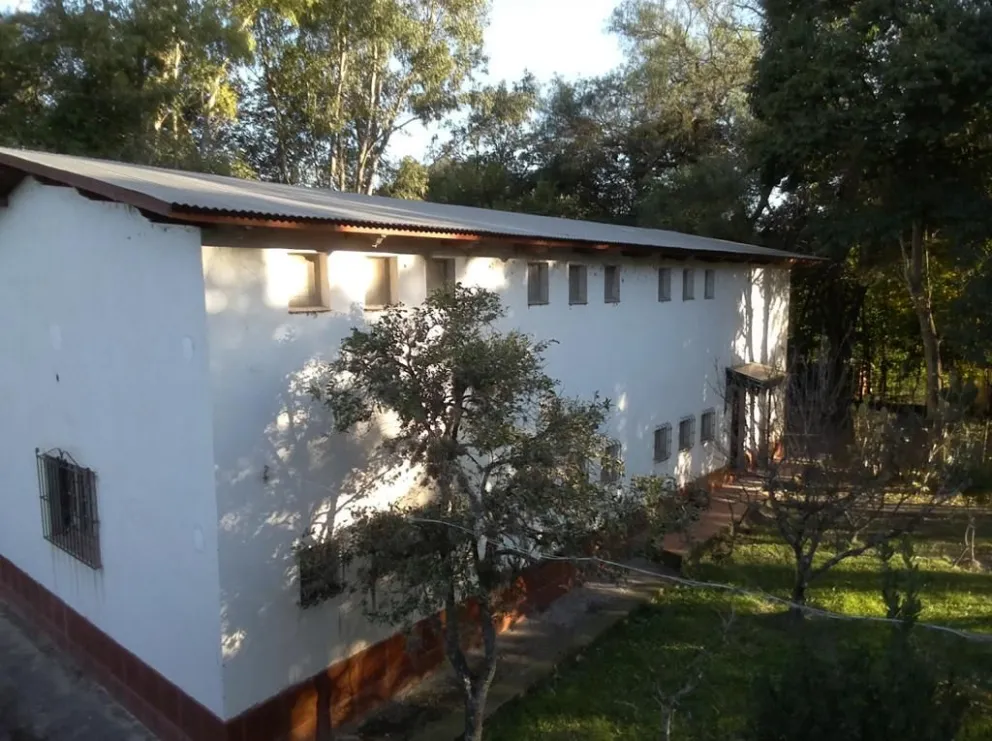 |EN SALTA|Biblioteca privada "J. Armando Caro": conocé su historia