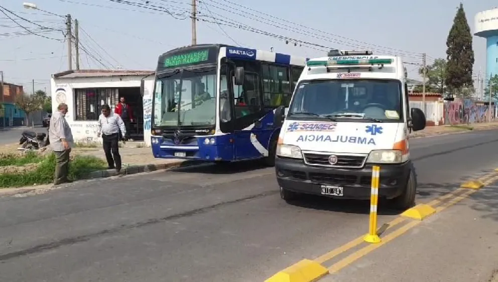 Terrible accidente: colectivo de Saeta atropelló a un niño de 9 años