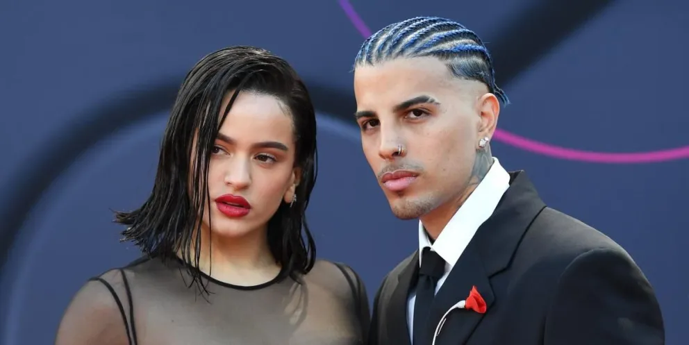 Rosalía arrasa en los Latin Grammy 2022 pero es censurada en la televisión de EEUU