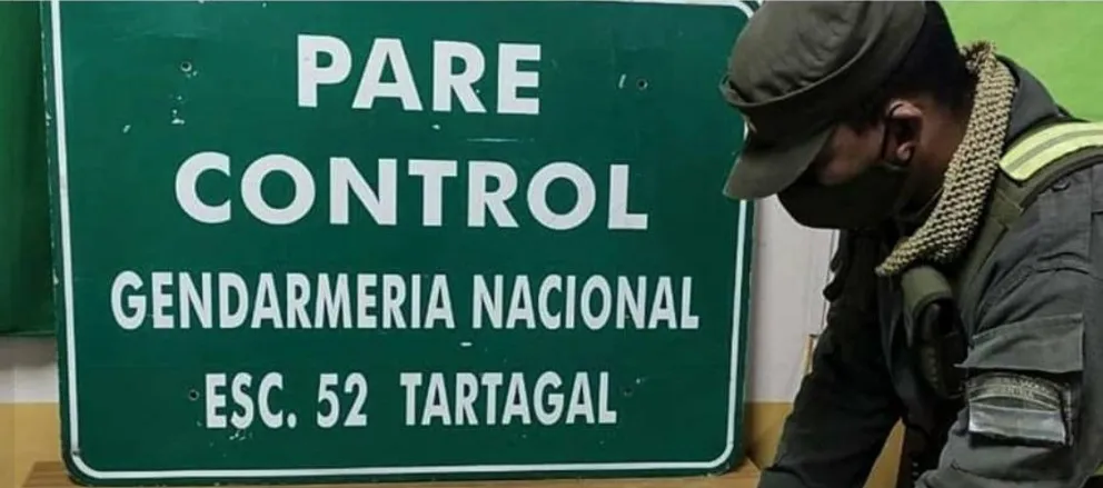 Gendarmes encontraron un bolso 'sin dueño' cargado de billetes