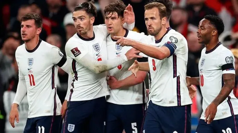 Irán 2- 6 Inglaterra: Goleada de Inglaterra en el primer partido del Grupo B