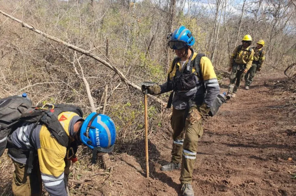 Se conocieron más detalles sobre los explosivos que interrumpieron la tarea de los brigadistas en Valle Morado