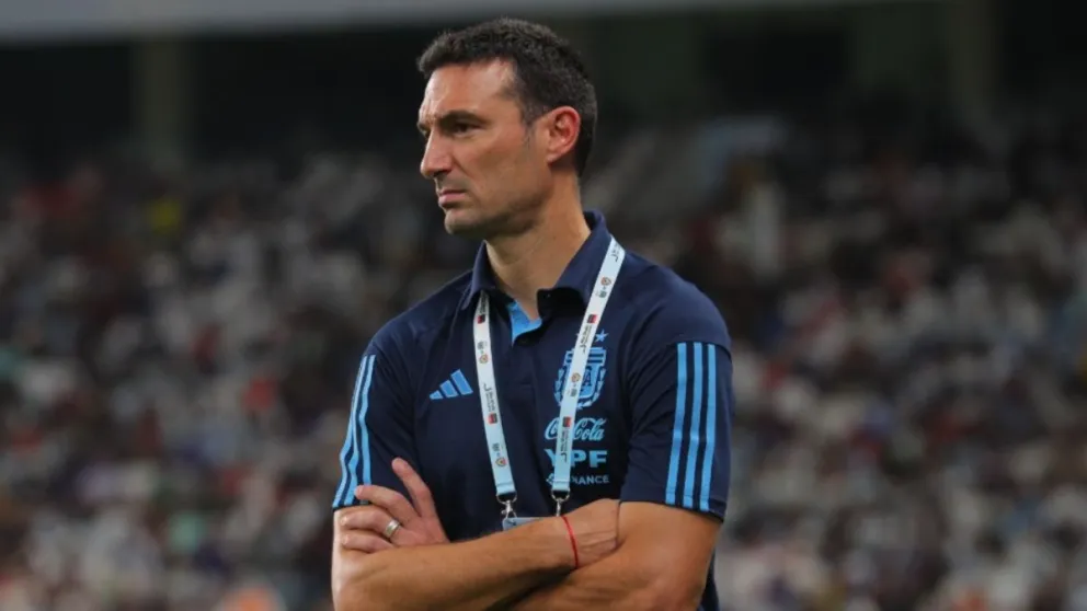 La furia de Scaloni con los periodistas a horas del partido: "No sé si jugamos para Argentina o para Holanda"