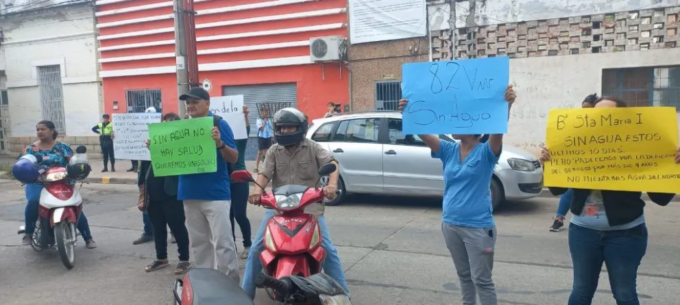 Aguas del Norte “de patitas a la calle”: Tartagalenses consiguieron que dejen de prestar servicios