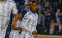Tragedia en el futbol: murió un jugador de Atlético Tucumán tras descompensarse en el entrenamiento