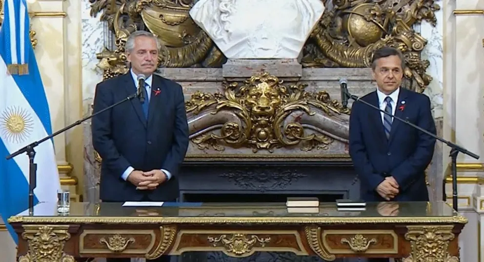 Alberto Fernández le tomó juramento a Diego Giuliano, el nuevo Ministro de Transporte