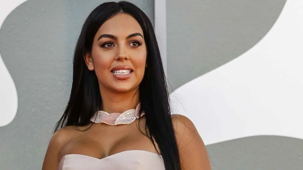 Georgina Rodríguez ya puso su árbol de Navidad, pero este detalle sorprendió a sus fans