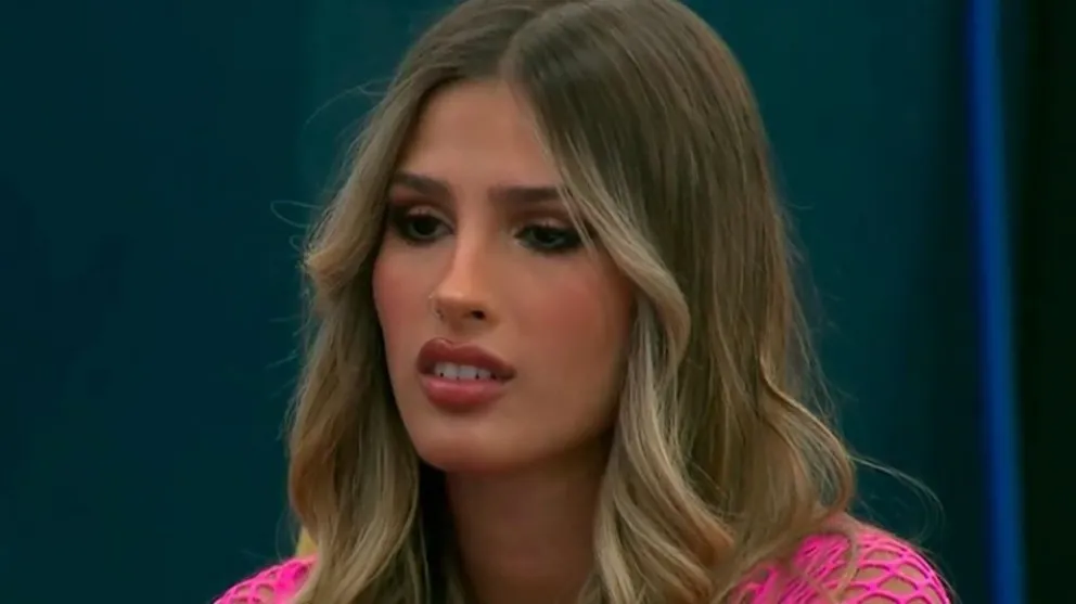 Se pudrió todo en Gran Hermano 2022 : Julieta Poggio le dijo de todo a la "frodoneta" Agustín y ...¡no sabés lo que pasó!