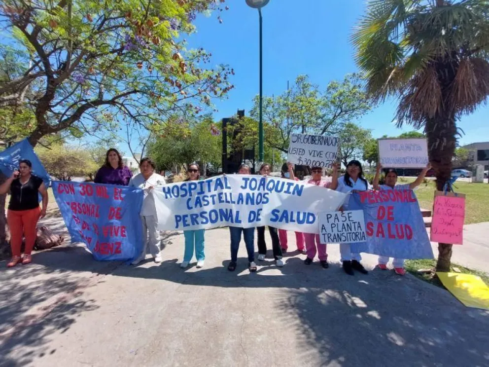 Profesionales de la salud, del Hospital Joaquín Castellanos, acamparon por mejoras condiciones laborales