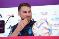 Alexis Mac Allister en la conferencia de prensa: "Messi está contento y eso es muy importante para nosotros"