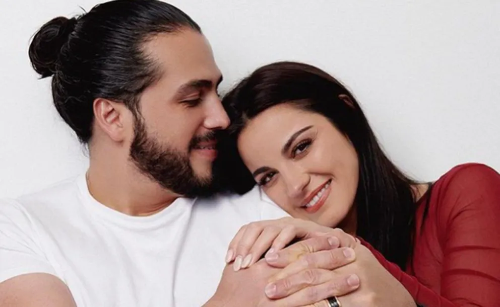 Maite Perroni y las fotos que levantan sospechas de un embarazo a dos meses de su boda