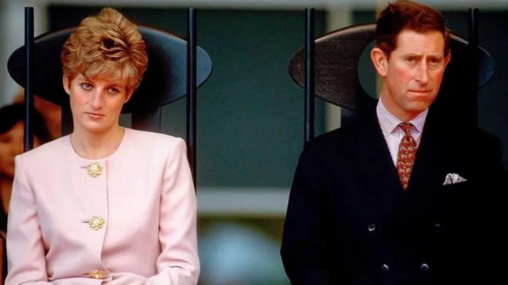 ¿Quién anunció la separación entre Lady Di y Carlos al mundo?