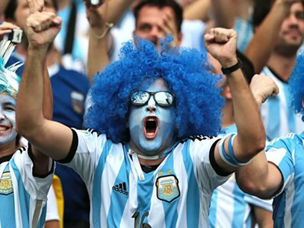 ¡Argentina a semifinales!: hinchas salteños salieron a las calles a dejarlo todo