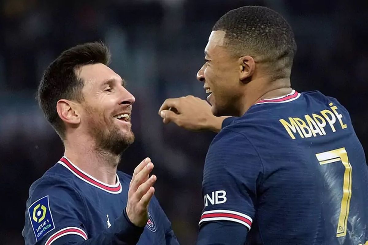 Mbapp&eacute; y Lionel Messi